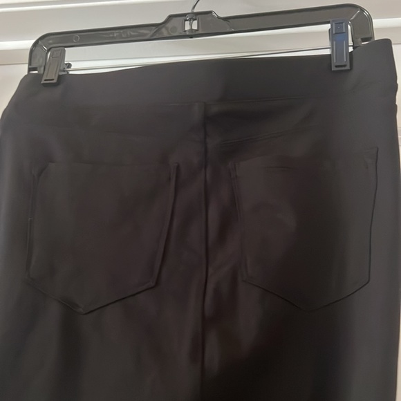 DG2 Diane Gilman Black Pants - Bootcut - Picture 3 of 7